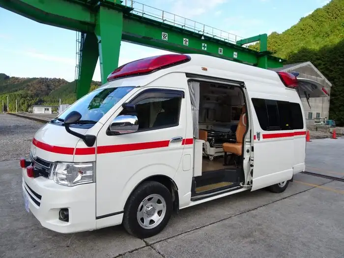 トヨタ ハイエース 小型 特殊車両 CBF-TRH221S H25 の中古トラック【車両No.136496】