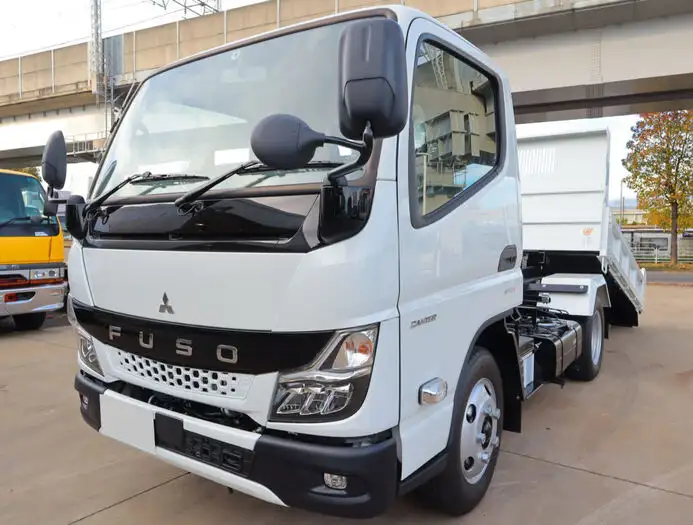 三菱 キャンター 小型 ダンプ ローダー 2RG-FBA60 の中古トラック【車両No.136817】