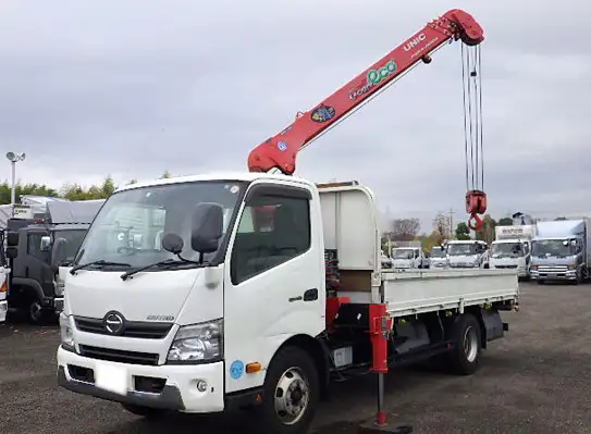 日野 デュトロ 小型 クレーン付 4段 フックイン の中古トラック【車両No.136979】