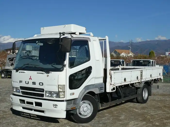 三菱 ファイター 中型/増トン 平ボディ 床鉄板 ベッド の中古トラック【車両No.137036】