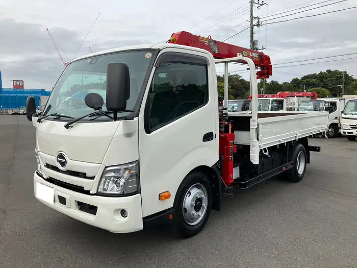 日野 デュトロ 小型 クレーン付 4段 ラジコン の中古トラック【車両No.137495】