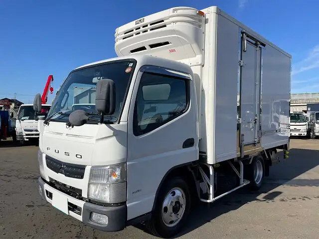 三菱 キャンター 小型 冷凍冷蔵 低温 床ステン の中古トラック【車両No.137656】