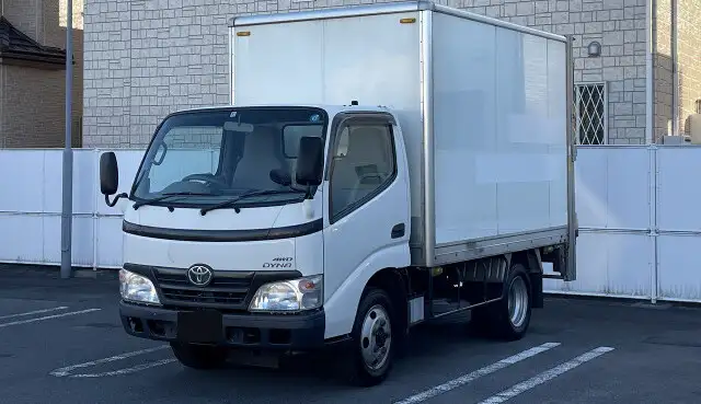 トヨタ ダイナ 小型 アルミバン パワーゲート BDG-XZU368 の中古トラック【車両No.137383】