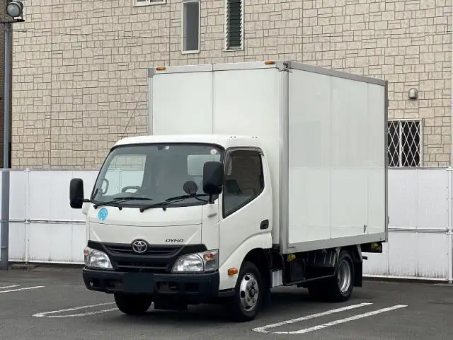 トヨタ ダイナ 小型 アルミバン TKG-XZC605 H28 の中古トラック【車両No.137854】