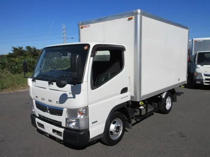 三菱 キャンター 小型 アルミバン TPG-FBA00 H29 の中古トラック【車両No.138052】