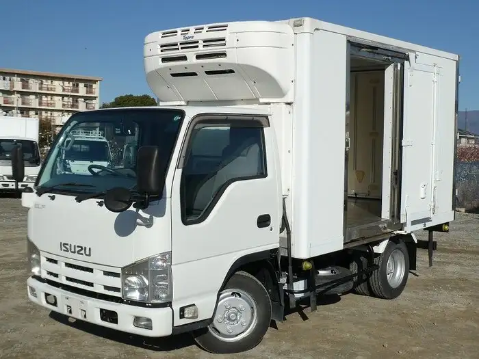 いすゞ エルフ 小型 冷凍冷蔵 低温 床ステン の中古トラック【車両No.137840】