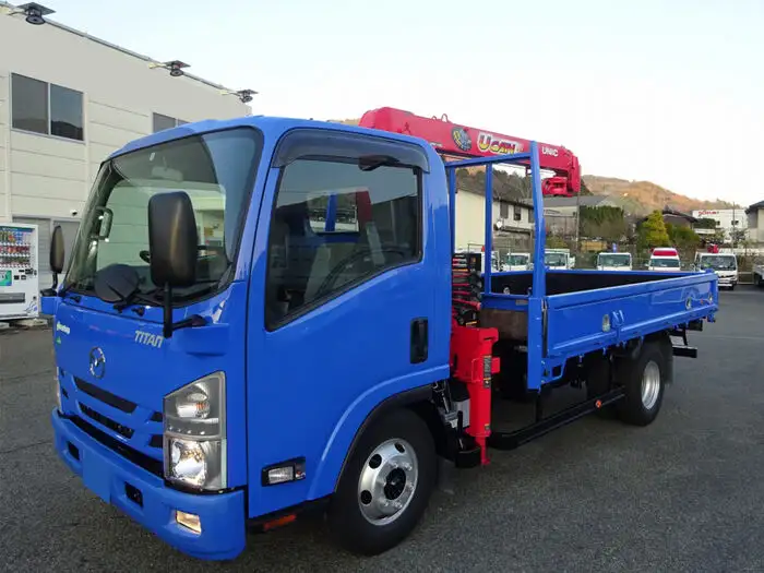 マツダ タイタン 小型 クレーン付 床鉄板 3段 の中古トラック【車両No.138349】