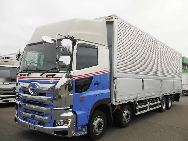 日野 プロフィア 大型 ウイング エアサス ベッド の中古トラック【車両No.138330】