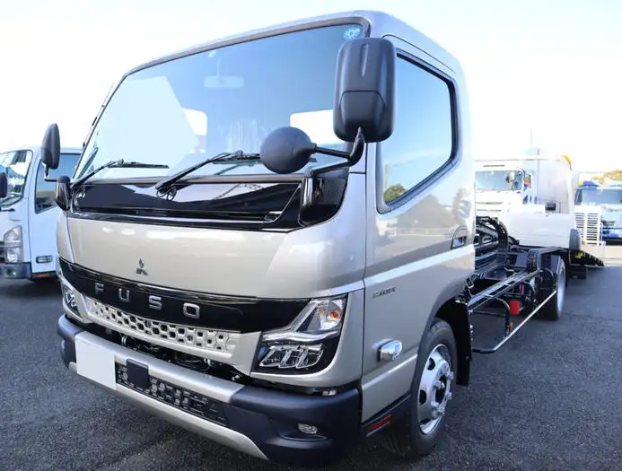 三菱 キャンター 小型 車両重機運搬 ラジコン ウインチ の中古トラック【車両No.137732】