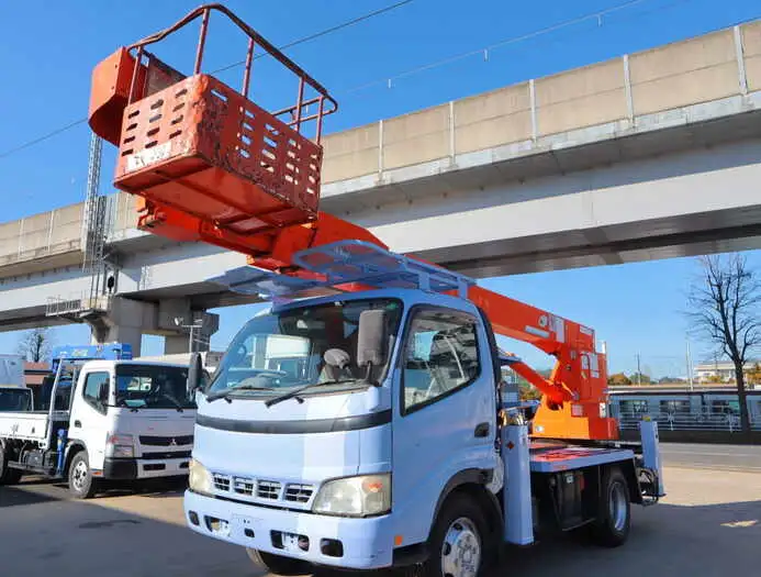 日野 デュトロ 小型 高所・建柱車 高所作業車 PB-XZU404M の中古トラック【車両No.138496】