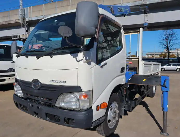 日野 デュトロ 小型 クレーン付 3段 フックイン の中古トラック【車両No.138082】