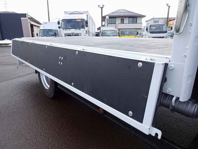いすゞ エルフ 小型 車両重機運搬 5段クレーン ラジコン｜画像4