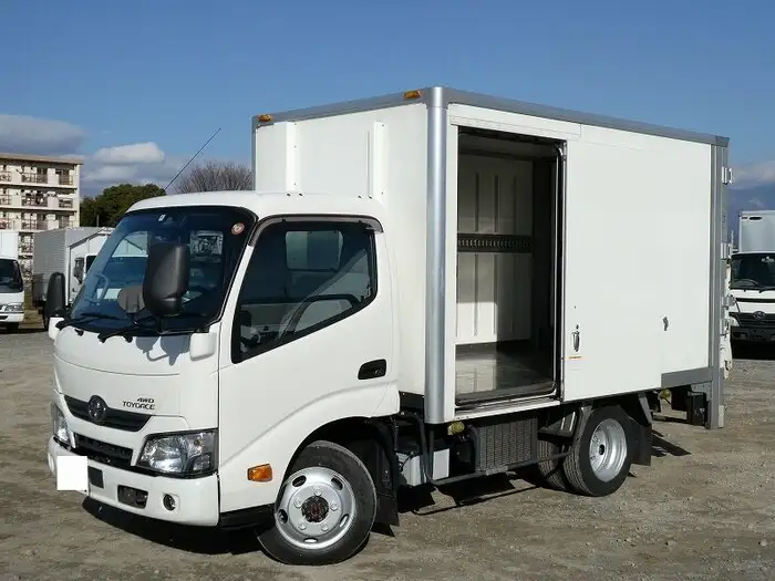 トヨタ ダイナ 小型 冷凍冷蔵 中温 パワーゲート の中古トラック【車両No.139265】