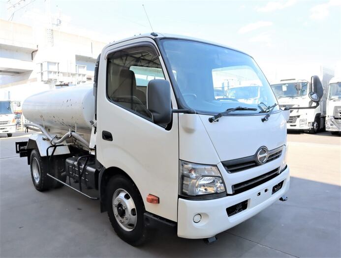 日野 デュトロ 小型 タンク車 散水車 TKG-XZU700Xの中古トラック画像2