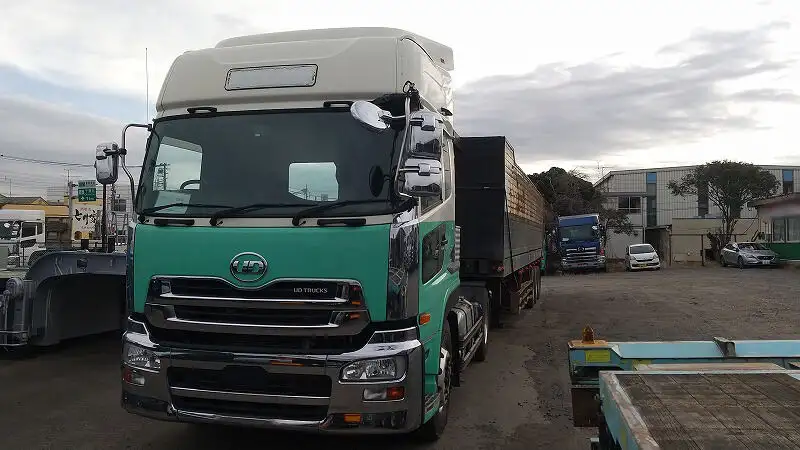 日産UD クオン 大型 トラクター ハイルーフ 1デフ の中古トラック【車両No.140068】