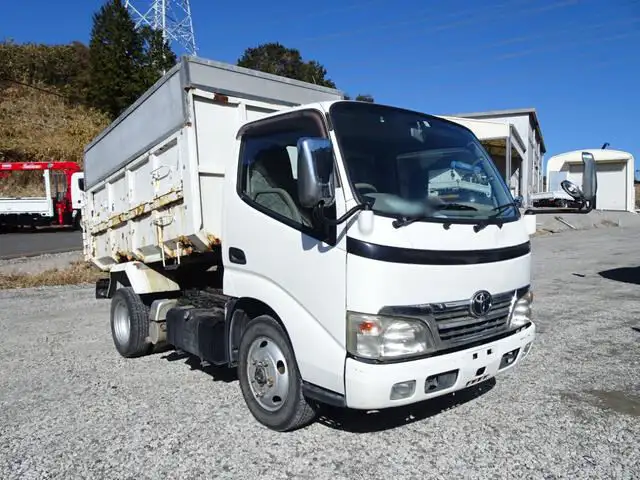 トヨタ ダイナ 小型 ダンプ 土砂禁 BDG-XZU368D の中古トラック【車両No.140275】