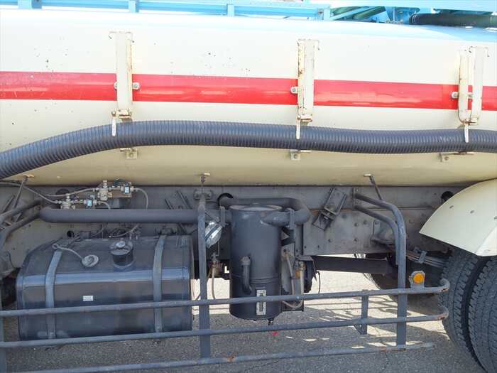 三菱 スーパーグレート 大型 タンク車 バキューム PJ-FT50JY｜画像16
