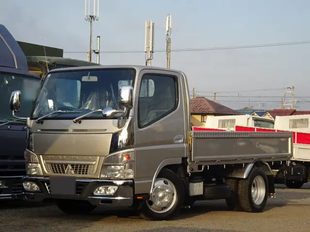 三菱 キャンター 小型 平ボディ 床鉄板 PDG-FE70D の中古トラック【車両No.140589】