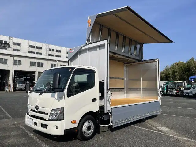 日野 デュトロ 小型 ウイング 2RG-XZU712M R4 の中古トラック【車両No.140467】