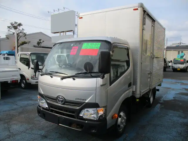トヨタ ダイナ 小型 アルミバン サイドドア TKG-XZC605 の中古トラック【車両No.140556】