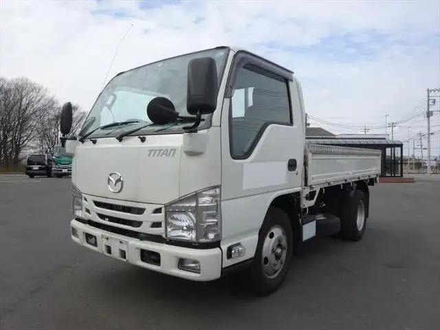 マツダ タイタン 小型 平ボディ 床鉄板 TRG-LKR85A の中古トラック【車両No.140874】