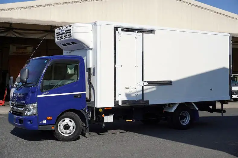 日野 デュトロ 小型 冷凍冷蔵 低温 床アルミ の中古トラック【車両No.140900】