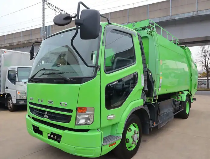 三菱 ファイター 中型/増トン パッカー車 プレス式 PDG-FK71R の中古トラック【車両No.141119】