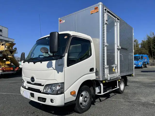 日野 デュトロ 小型 アルミバン 2RG-XZU605M R2 の中古トラック【車両No.141282】