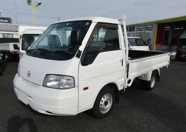 日産 バネット 小型 平ボディ SKP2TN H25 の中古トラック【車両No.141409】