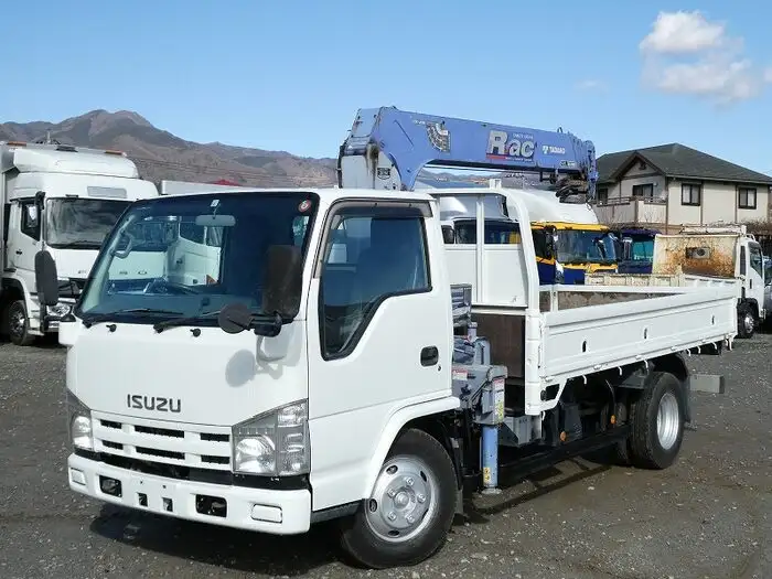 いすゞ エルフ 小型 クレーン付 4段 ラジコン の中古トラック【車両No.141373】