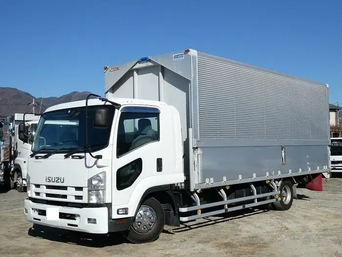 いすゞ フォワード 中型/増トン ウイング エアサス ベッド の中古トラック【車両No.141389】