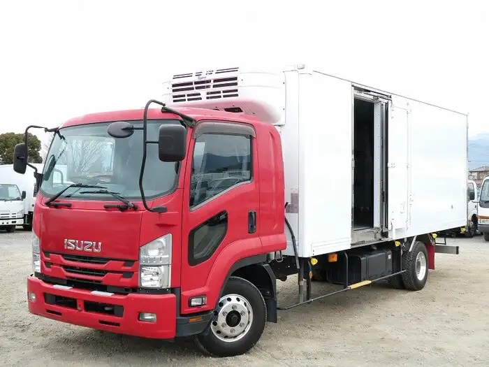 いすゞ フォワード 中型/増トン 冷凍冷蔵 低温 床アルミ の中古トラック【車両No.141736】