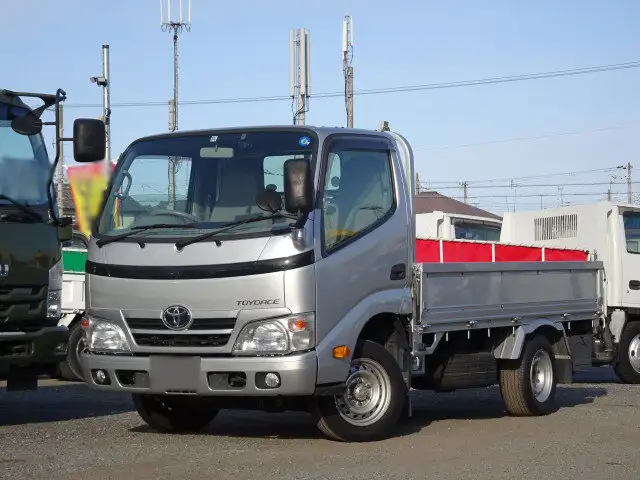 トヨタ トヨエース 小型 平ボディ ABF-TRU230 H26 の中古トラック【車両No.142113】