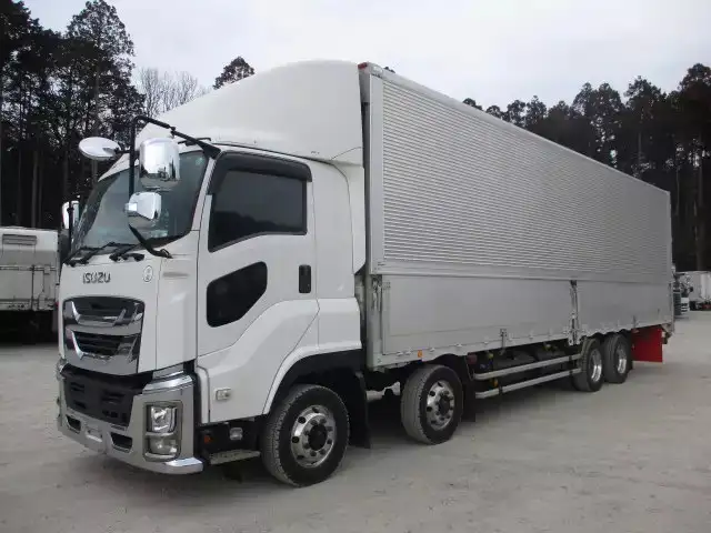 いすゞ ギガ 大型 ウイング ベッド 2PG-CYJ77C の中古トラック【車両No.142263】