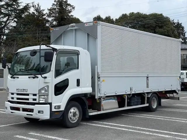 いすゞ フォワード 中型/増トン ウイング エアサス ベッド の中古トラック【車両No.142306】