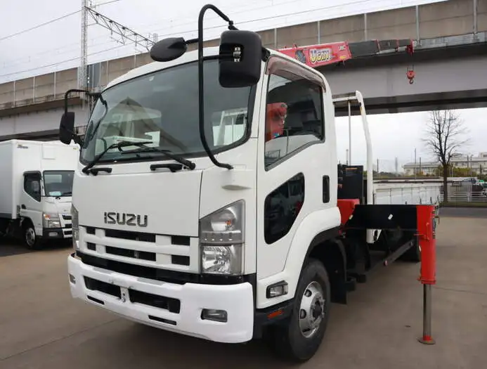 いすゞ フォワード 中型/増トン クレーン付 4段 ラジコン の中古トラック【車両No.142362】