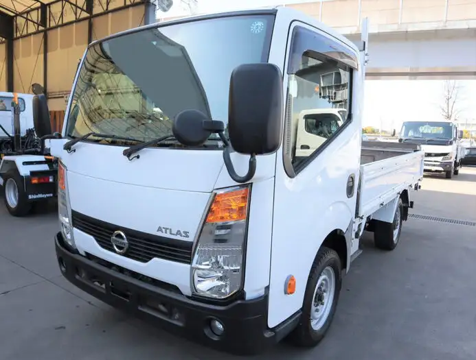 日産 アトラス 小型 平ボディ TKG-SZ5F24 H29 の中古トラック【車両No.142353】