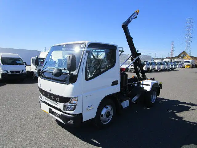 三菱 キャンター 小型 アームロール ツインホイスト 2RG-FBAV0 の中古トラック【車両No.142166】