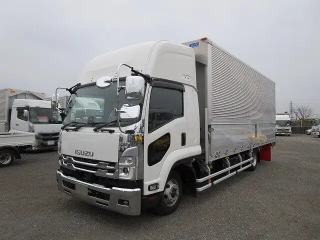 いすゞ フォワード 中型/増トン ウイング エアサス ベッド の中古トラック【車両No.142168】