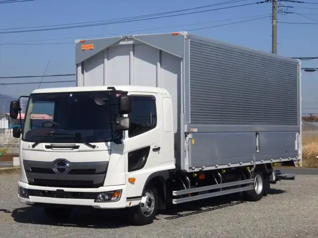 日野 レンジャー 中型/増トン ウイング エアサス ベッド の中古トラック【車両No.142768】
