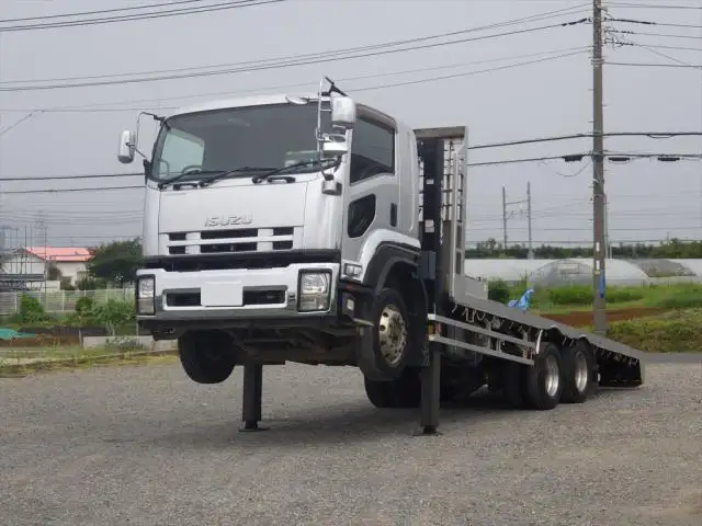 いすゞ フォワード 中型/増トン 車両重機運搬 ラジコン ウインチ の中古トラック【車両No.142770】