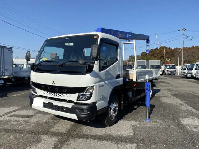 三菱 キャンター 小型 クレーン付 4段 ラジコン の中古トラック【車両No.142547】