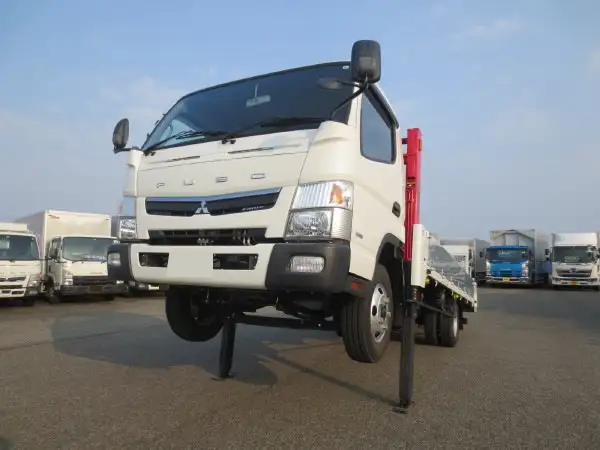 三菱 キャンター 小型 車両重機運搬 ラジコン ウインチ の中古トラック【車両No.142803】