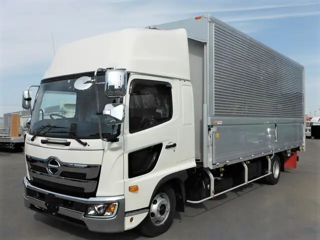 日野 レンジャー 中型/増トン ウイング エアサス ベッド の中古トラック【車両No.142561】