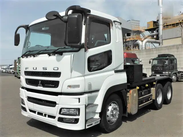 三菱 スーパーグレート 大型 トラクター 2デフ ベッド の中古トラック【車両No.142578】