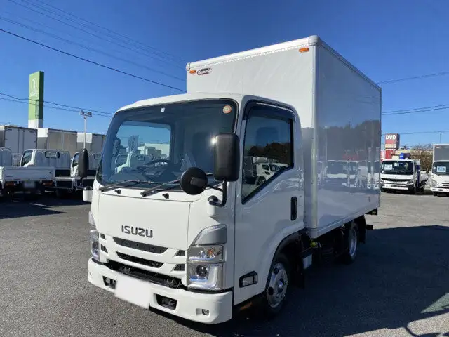 いすゞ エルフ 小型 アルミバン 2RG-NLR88AN R4 の中古トラック【車両No.143080】