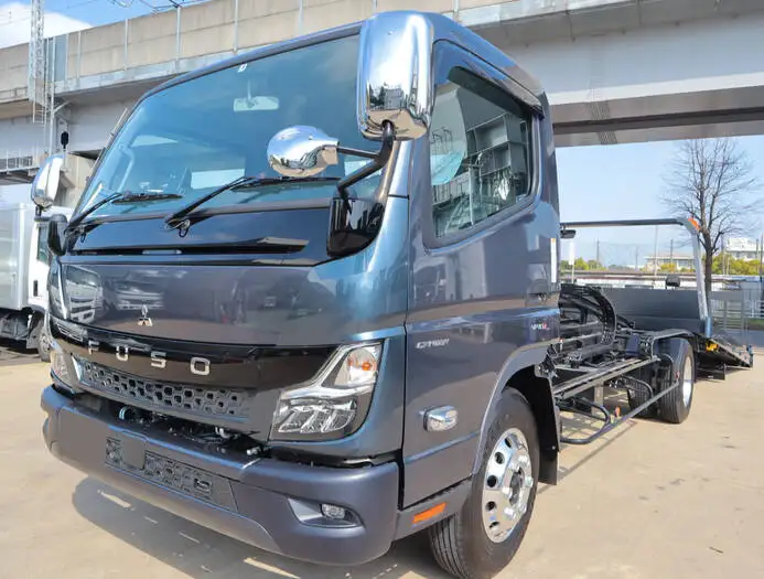 三菱 キャンター 小型 車両重機運搬 ラジコン ウインチ の中古トラック【車両No.142878】