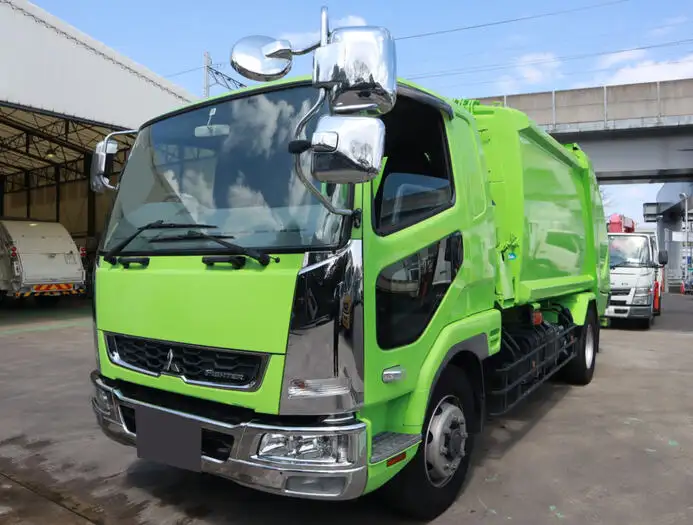 三菱 ファイター 中型/増トン パッカー車 プレス式 ベッド の中古トラック【車両No.143187】