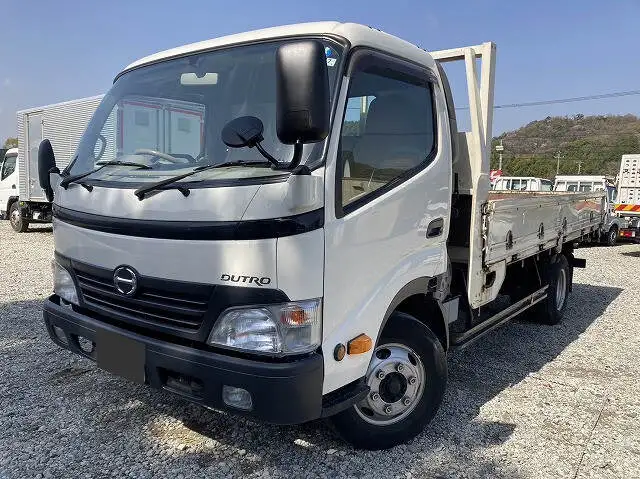 日野 デュトロ 小型 平ボディ 床鉄板 BDG-XZU414M の中古トラック【車両No.143364】