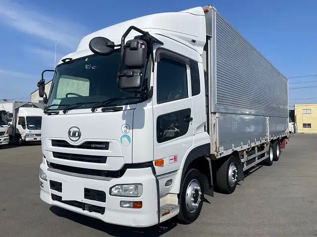 日産UD クオン 大型 ウイング エアサス ベッド の中古トラック【車両No.143154】